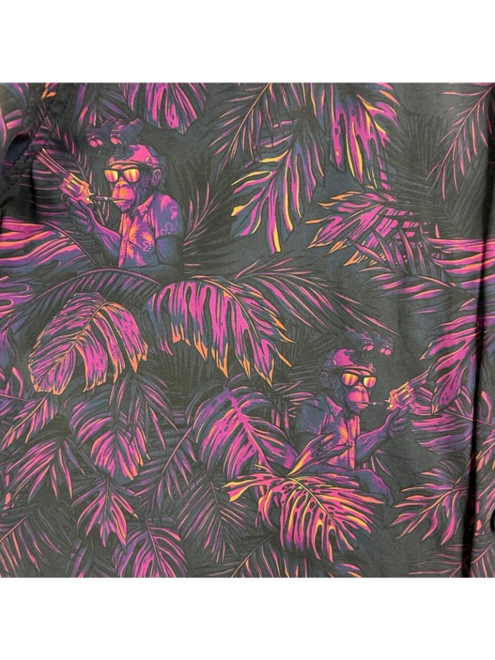Retro Rifle Shirt Mens Large Chill Chimp Button Up Short Sleeve Tropical AOP - Picture 6 of 11